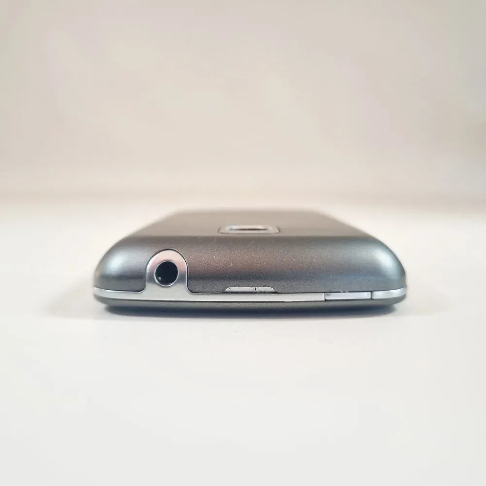 LG brand carrier